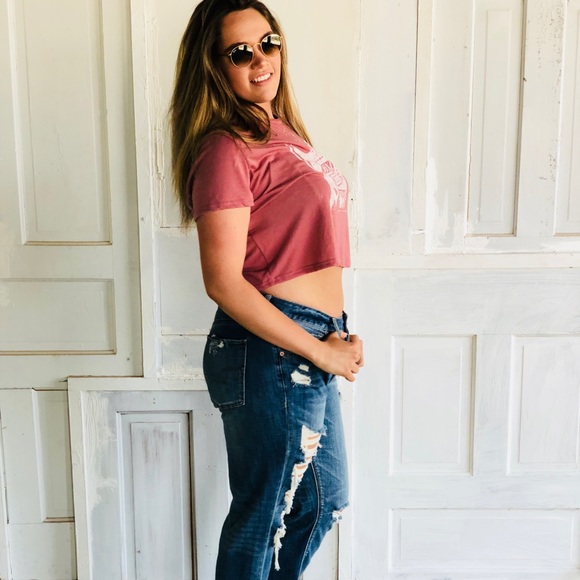 Graphic Crop Top - Picture 1 of 2